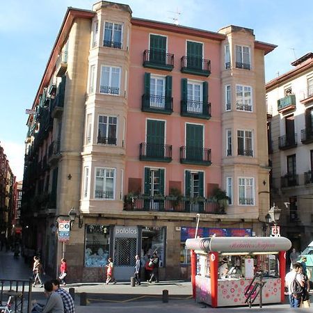 Pension Manoli Bilbao Eksteriør billede
